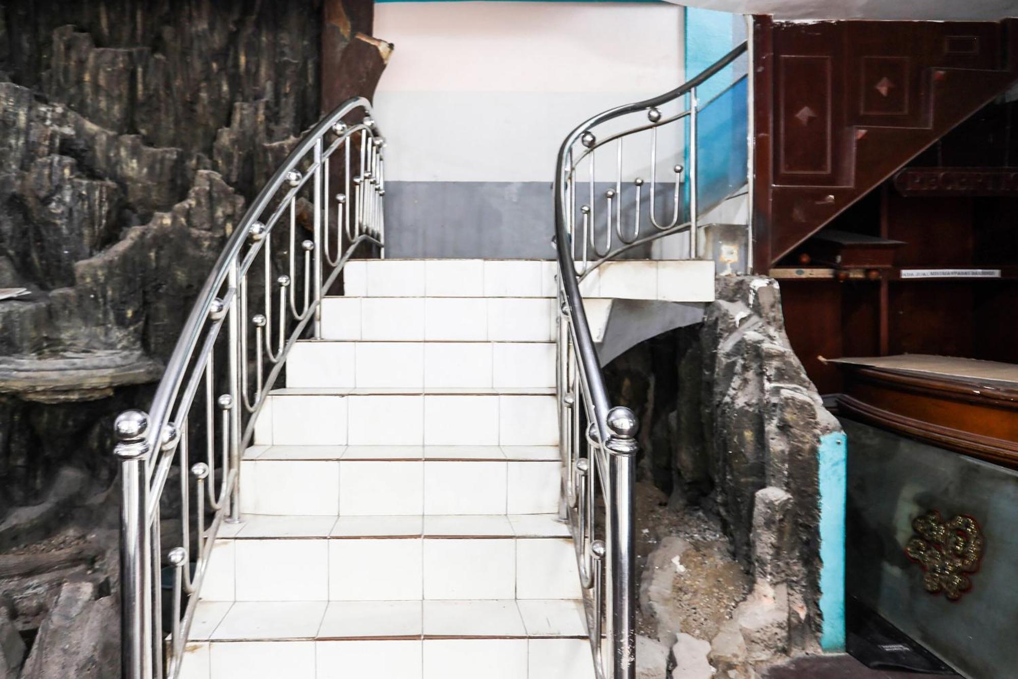Spot On 91781 Solo Baru Homestay Syariah Jodoh  Exterior photo